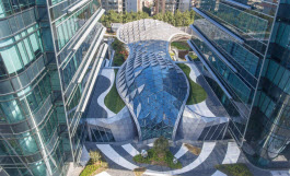 Verglaste Freiformstruktur am Xujiahui Commercial Center in Shanghai, China